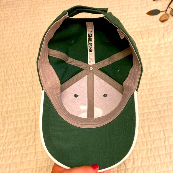 Nike Dri-fit MSU Spartans baseball cap - Picture 6 of 7